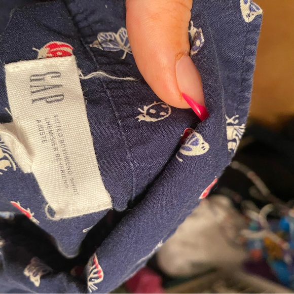 Gap Bug Print button down shirt 🐞 🦋 🐛 - Picture 8 of 13